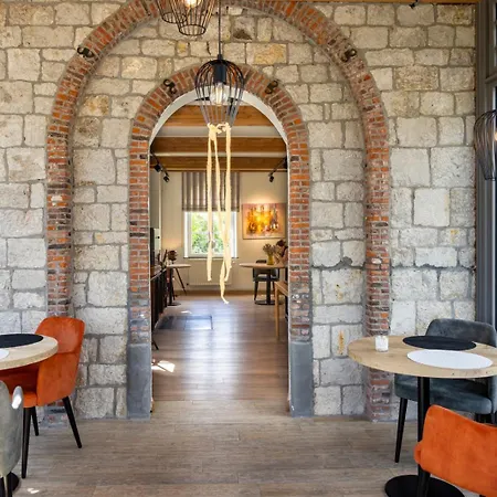 La Chocolaterie 4* Roly