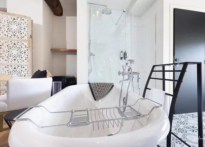 La Chocolaterie Bed & Breakfast Roly